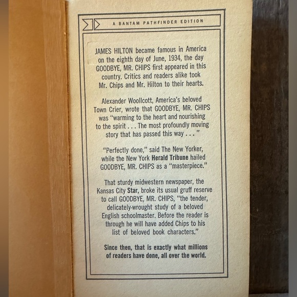 VINTAGE 1963 Goodbye, Mr. Chips by James Hilton - Paperback - Picture 6 of 11